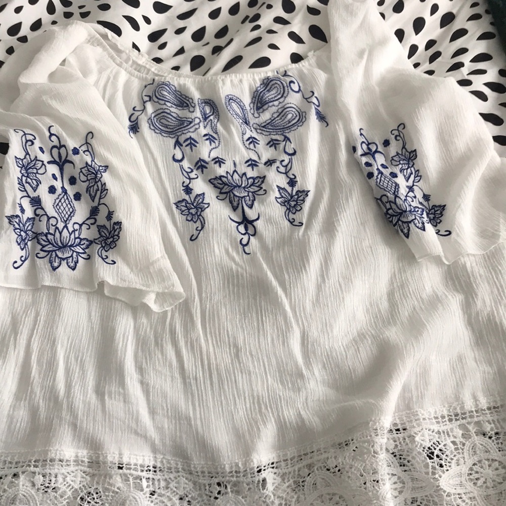 Crepe material top